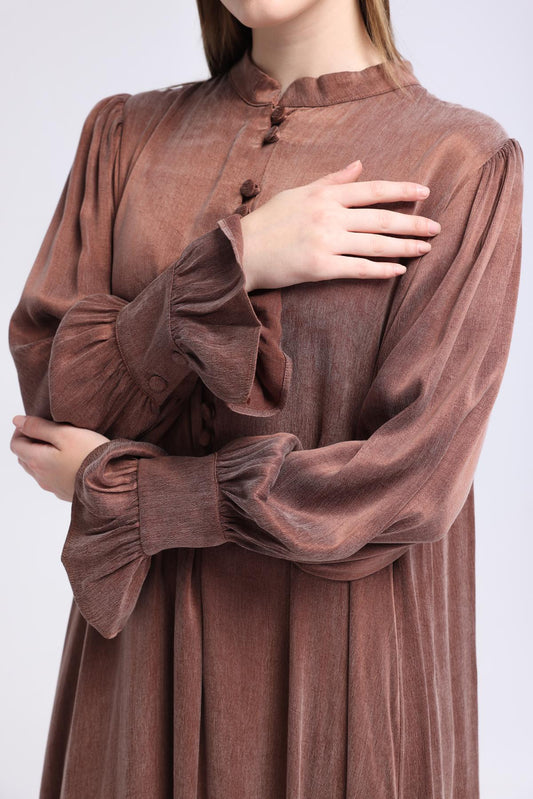 Elegantes Maxikleid in Zimt