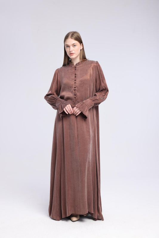 Elegantes Maxikleid in Zimt